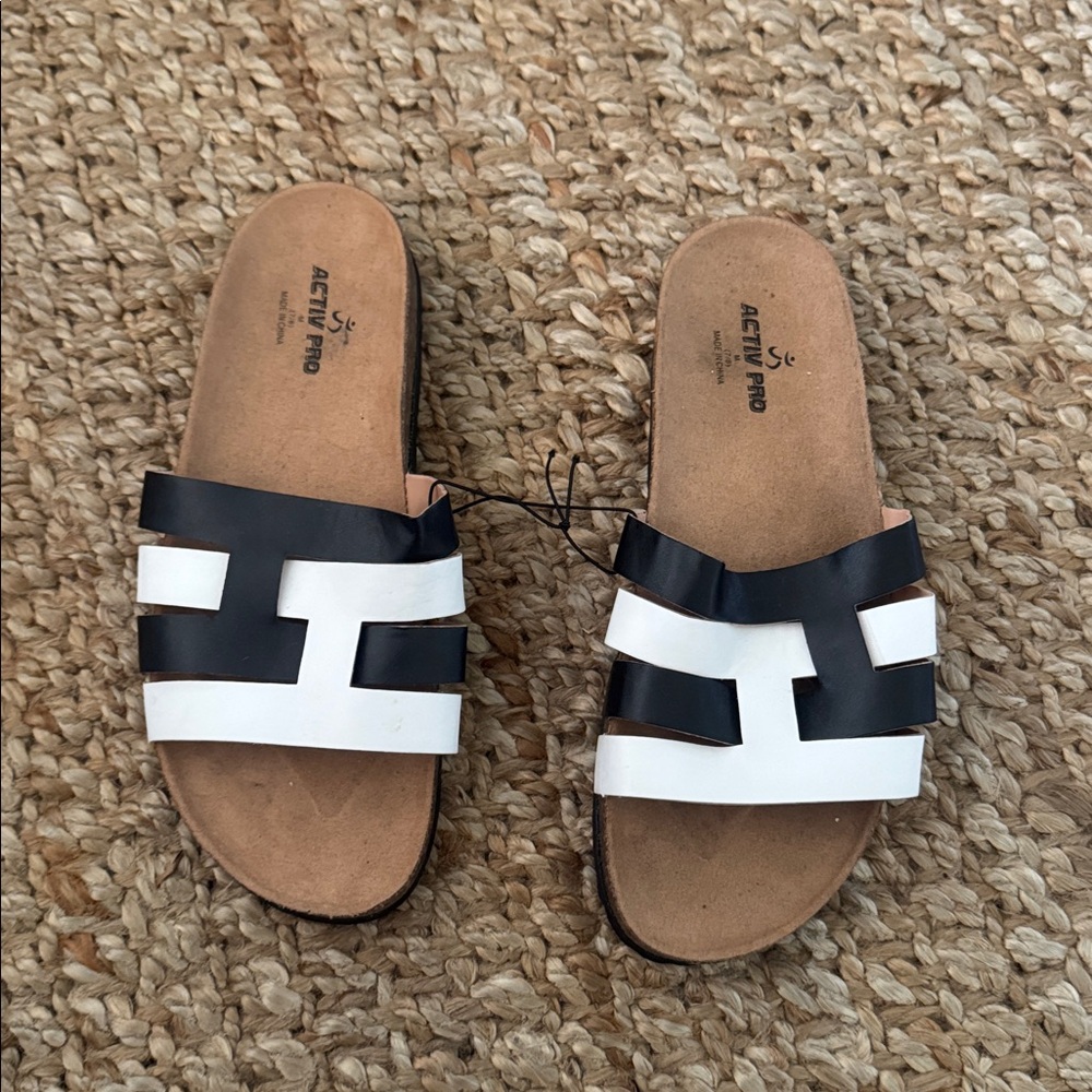 Black and white ACTIV PRO SLIDE SANDALS 7.5